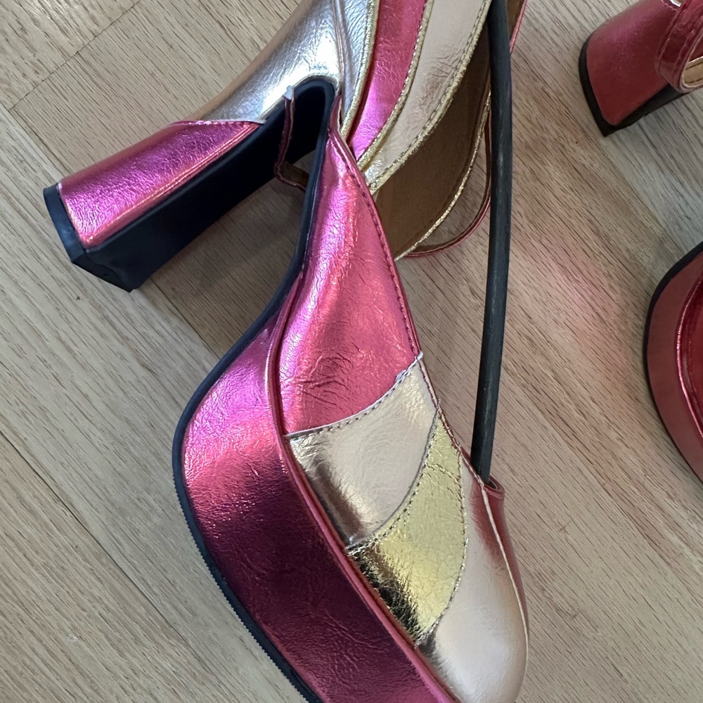 Metallic Pink and Gold Women's Heels